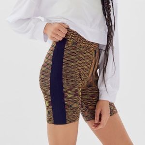 UO SPACE DYED BIKE SHORT